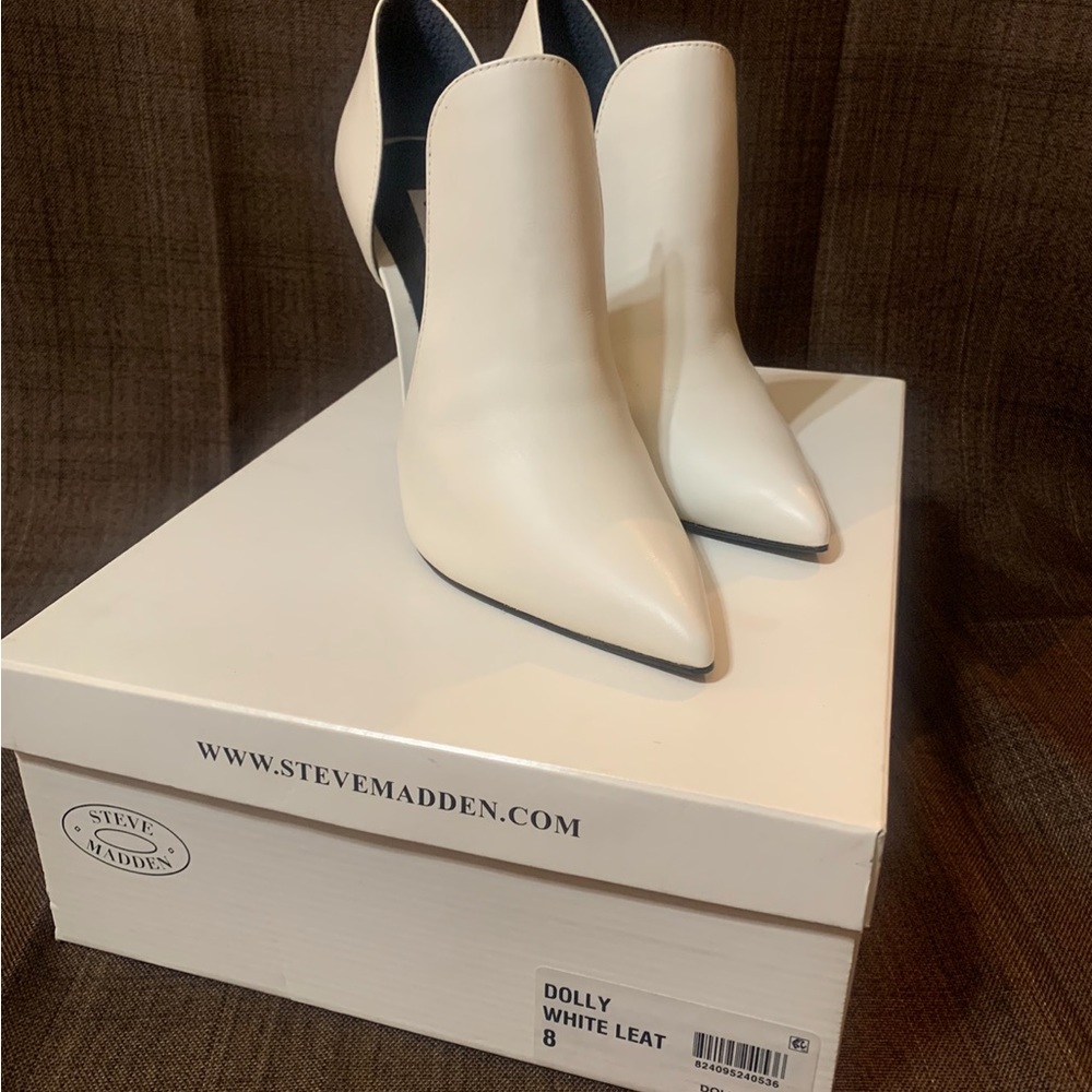 Steve Madden Dolly White Pump - like new!